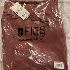 Figs Dusty Rose Scrub Pants
